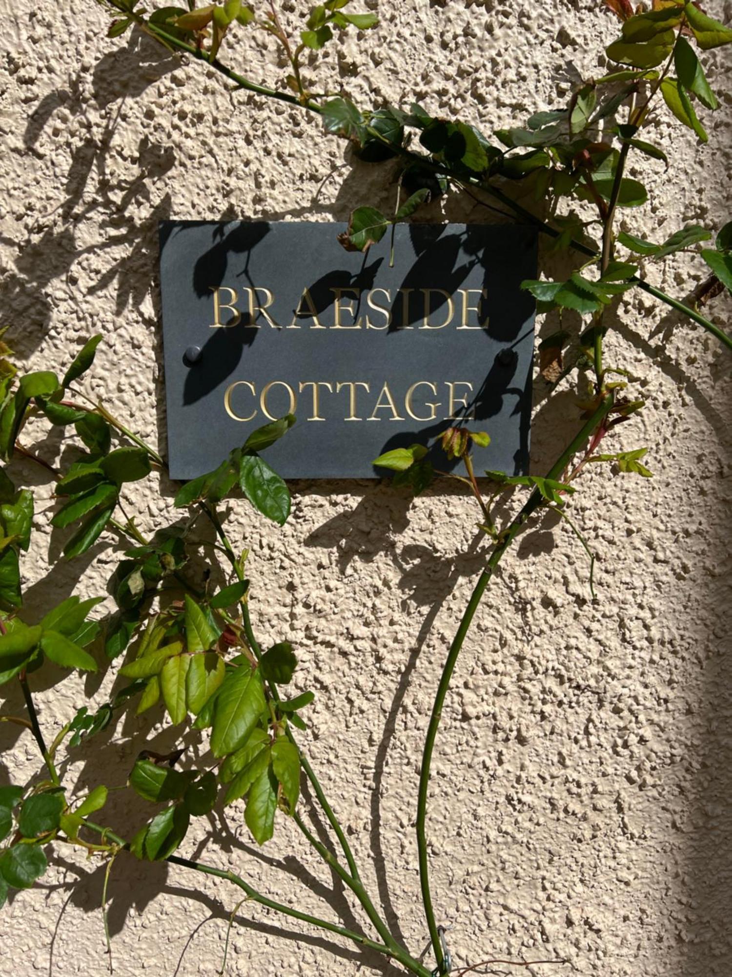 Quaint Self Contained Cottage Near Edinburgh. Loanhead المظهر الخارجي الصورة